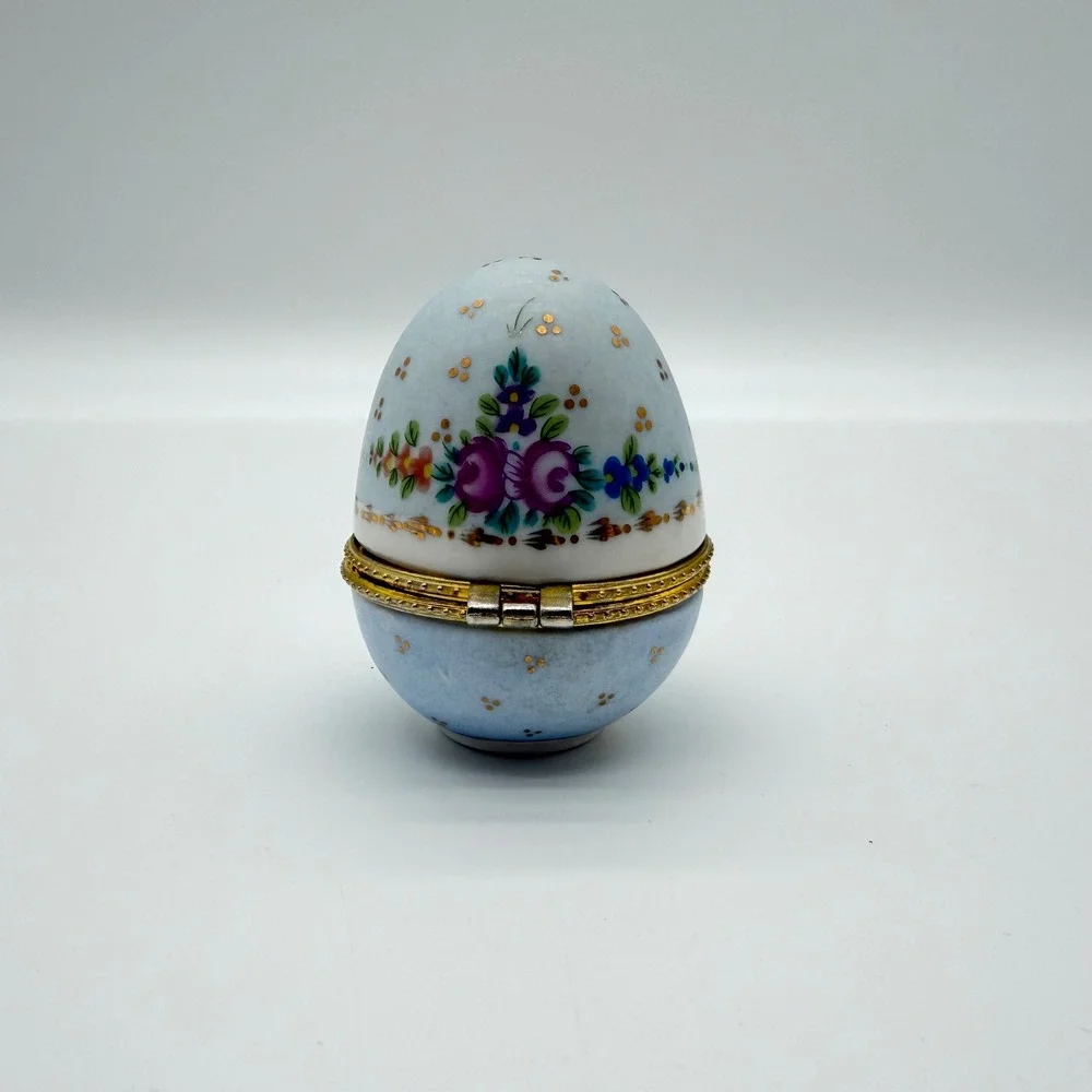 Vintage Floral Porcelain Egg Trinket Box Hand Painted Hinged Gold Trim Blue 3